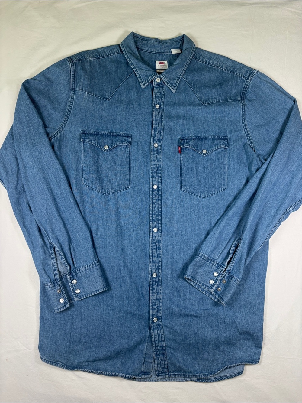 Levi's Men's Medium Blue Denim Western Button-Down Shirt